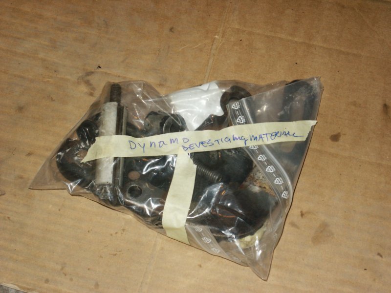 dynamobevestigingsmateriaal.jpg